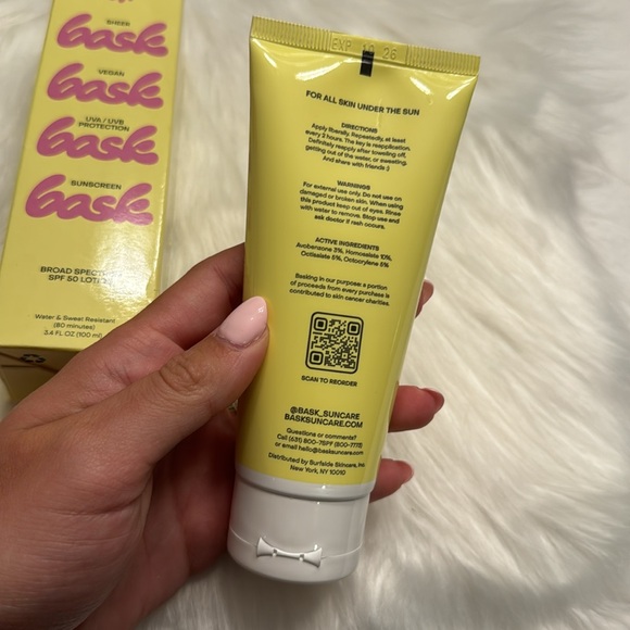 BASK SPF 50 Sheer Moisturizing Lotion - Picture 2 of 3
